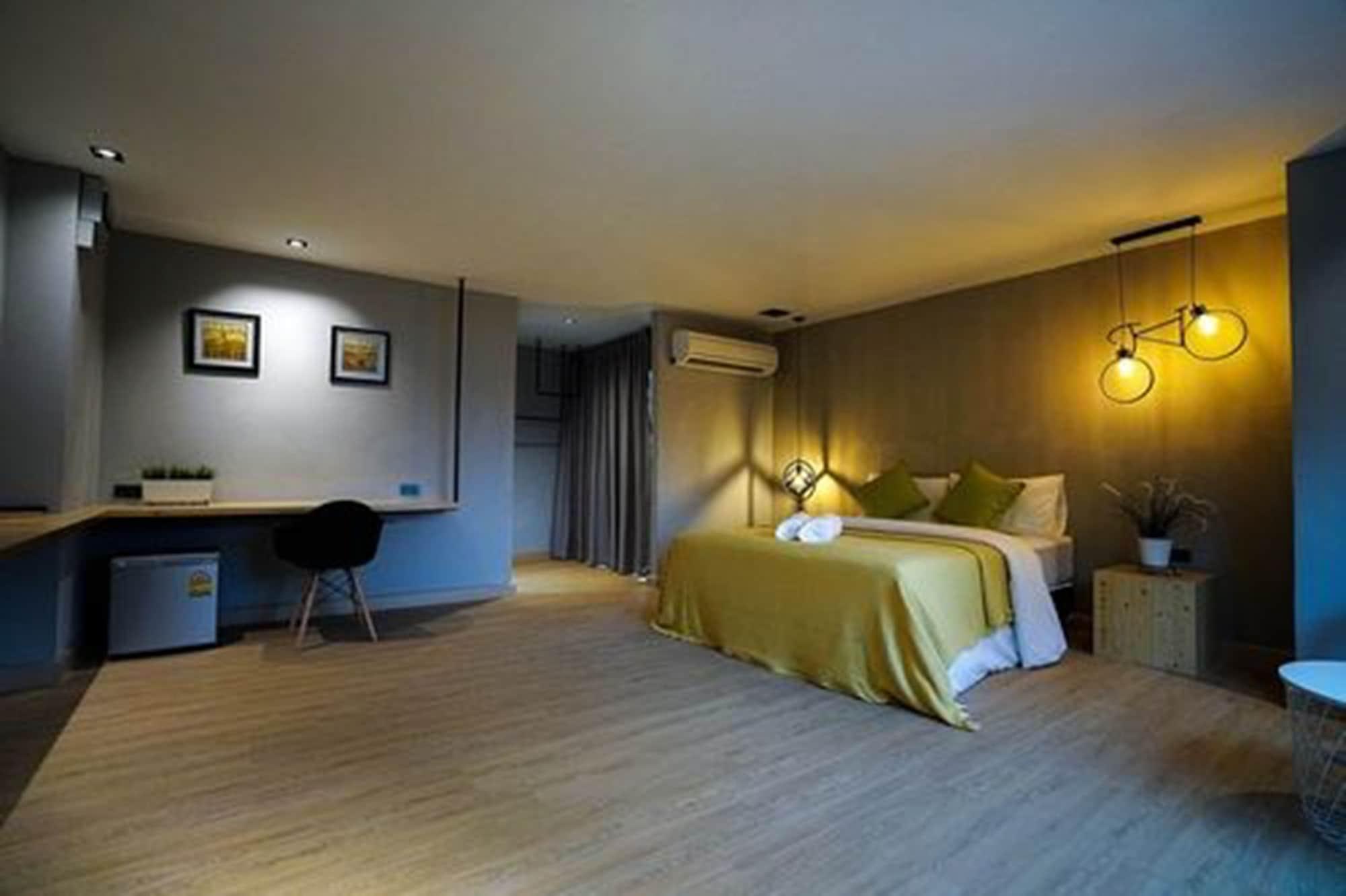Hotel Hap@Sathorn Bangkok Esterno foto